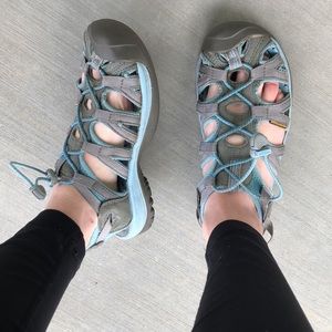 Keen women’s sandals teal
